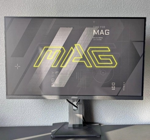 msi-mag-274qrf-qd-e2-27-big-0