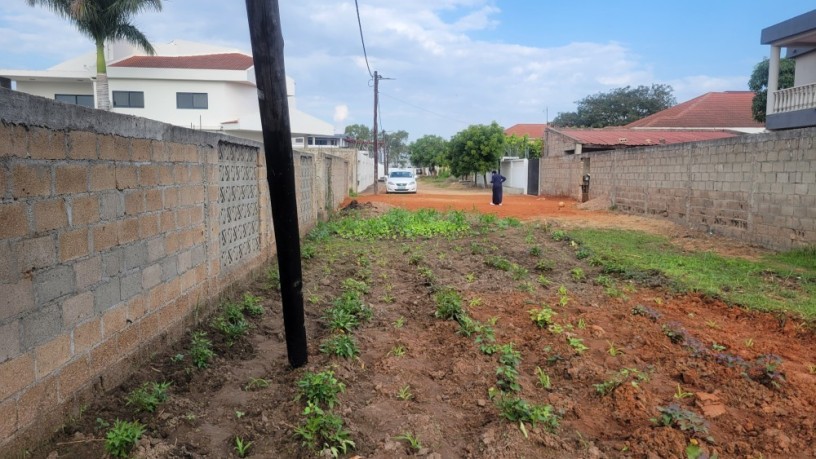 um-terreno-4030-no-condominio-panthera-em-frente-do-hospital-provincial-da-matola-big-3