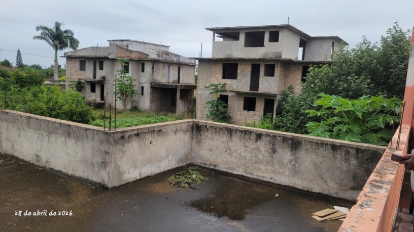 um-complexo-residencial-com-26-quarto-e-8-casas-de-banho-no-belo-horizonte-ao-lado-isteg-big-1
