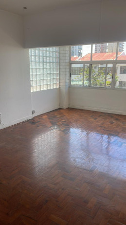 vende-se-geminada-t4-na-polana-cimento-big-3