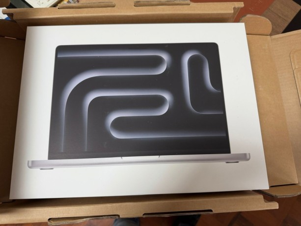 macbook-pro-m5-chip-14-24gb-1tb-ssd-selado-big-0