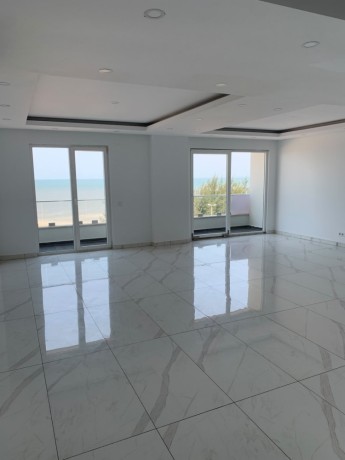 arrenda-se-belissimo-apartamento-t3-no-condominio-deco-assos-com-vista-ao-mar-big-2