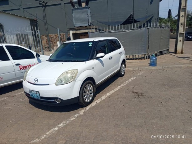 mazda-verisa-big-0