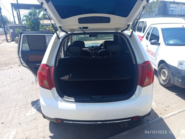 mazda-verisa-big-4