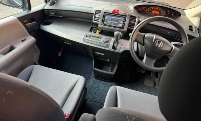 honda-freed-big-1