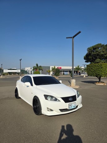 lexus-is250-big-2