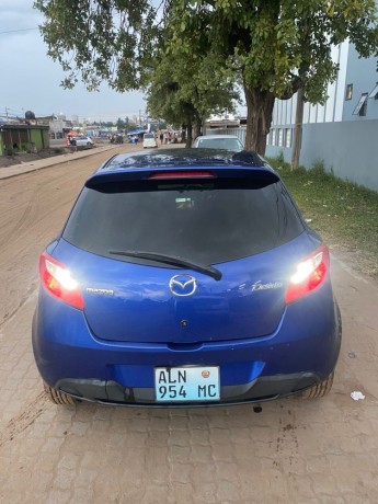 mazda-demio-sport-big-1
