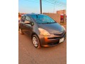 toyota-ractis-small-0