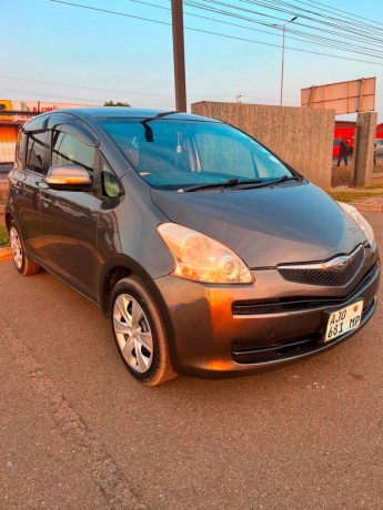 toyota-ractis-big-0