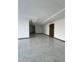 arrenda-se-luxuoso-apartamento-t4-no-condominio-green-view-small-0