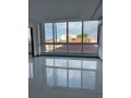 arrenda-se-luxuoso-apartamento-t4-no-condominio-green-view-small-1