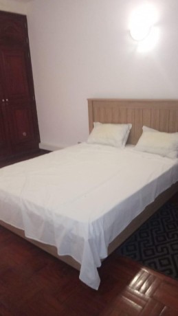 vende-se-moradia-t4-na-sommerschield-1-big-2