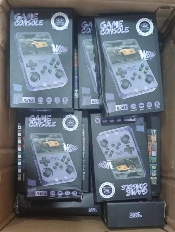 game-console-r36s-selado-big-0