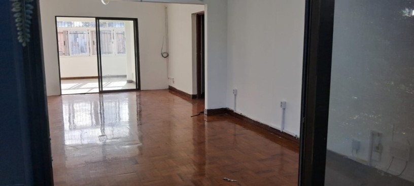 excelente-apartamento-t3-para-arrendar-na-polana-av-kim-il-sung-proximo-ao-hospital-central-big-3