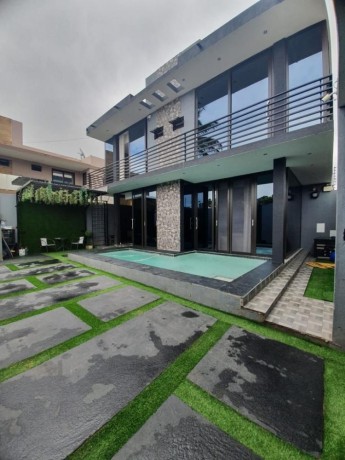 arrenda-se-luxuosa-moradia-t2-mobilada-na-costa-do-sol-big-0