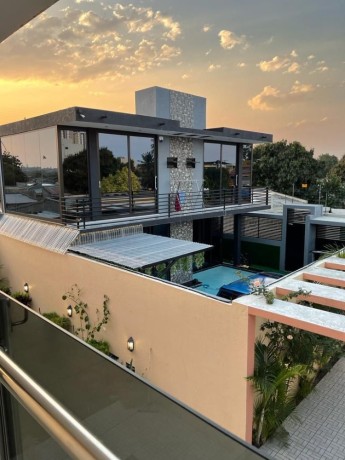 arrenda-se-luxuosa-moradia-t2-mobilada-na-costa-do-sol-big-4