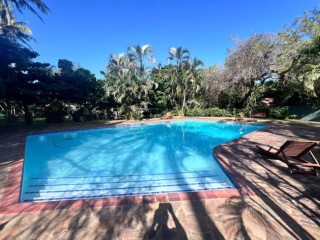 arrenda-se-excelente-moradia-t4-no-condominio-park-miramar