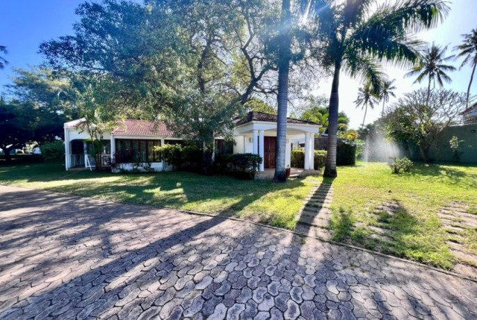 arrenda-se-excelente-moradia-t4-no-condominio-park-miramar-big-2