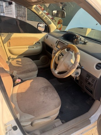 vende-se-toyota-sienta-big-3
