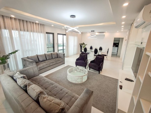 arrenda-se-luxuoso-apartamento-t4-mobilado-no-condominio-cera-residence-big-0