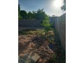 vende-se-terreno-de-15x15-com-muro-e-uma-dep-t1-na-katembe-small-2