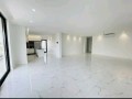 arrenda-se-luxuoso-apartamento-t3-no-solar-triunfo-novo-small-0