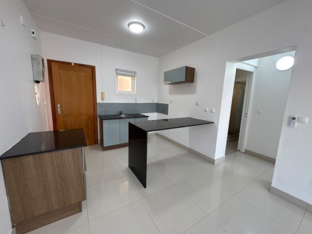 arrenda-se-apartament-t1-3-andar-condominio-casa-jovem-big-0