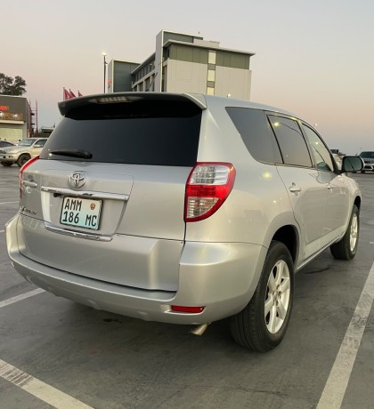 toyota-vanguard-big-1