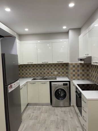 arrenda-se-luxuoso-apartamento-t2-mobilado-no-plaza-big-2