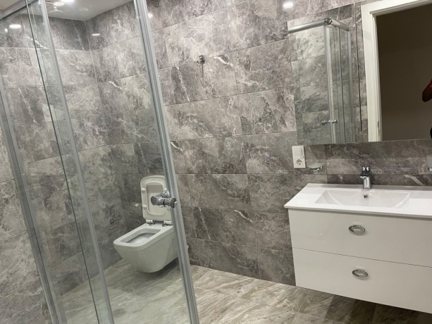 arrenda-se-luxuoso-apartamento-t2-mobilado-no-plaza-big-1