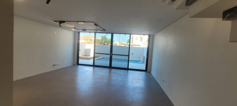 vende-se-moradia-t4-no-triunfo-big-4