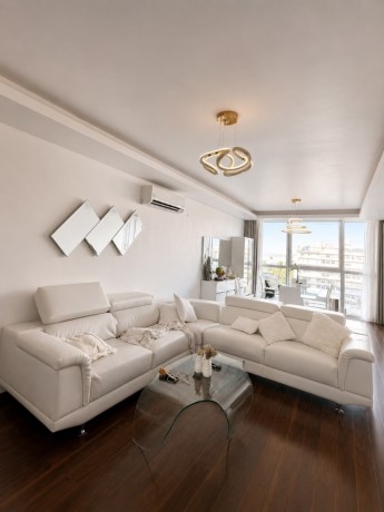 vende-se-luxuoso-apartamento-t3-no-jat-big-1