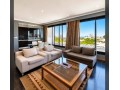 vende-se-luxuoso-apartamento-penthouse-t1-no-solar-das-acacias-small-0