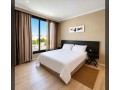 vende-se-luxuoso-apartamento-penthouse-t1-no-solar-das-acacias-small-1