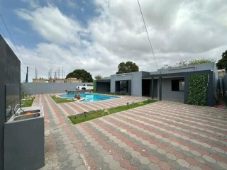 vende-se-uma-casa-tipo-3-placa-santa-isabel