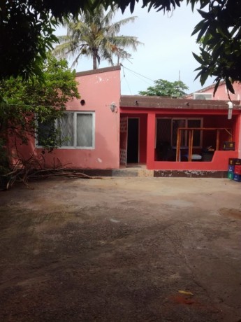 vende-se-uma-casa-tipo-3-nas-mahotas-big-3