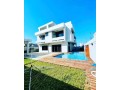 vende-se-uma-casa-tipo-4-na-costa-do-sol-triunfo-novo-small-0