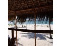 vende-se-uma-casa-de-praia-em-murrobene-vista-ao-mar-primeira-linha-small-1