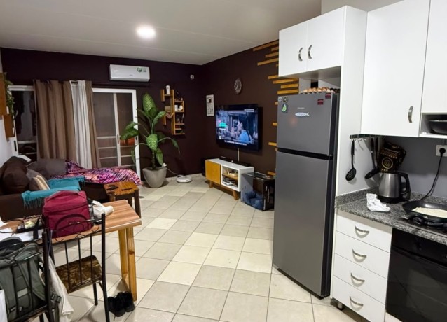 vende-se-flat-t2-2-andar-condominio-casa-jovem-big-2
