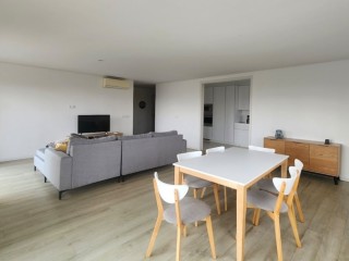 arrenda-se-luxuoso-apartamento-t3-mobilado-no-condominio-polana-residence