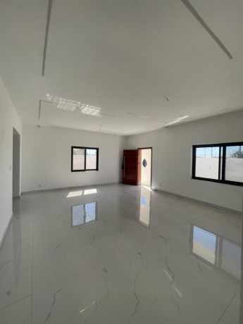vende-se-magnifica-moradia-t3-no-condominio-lira-no-chiango-big-2