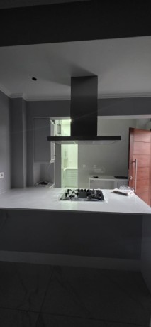 vende-se-belissimo-apartamento-t1-na-baixa-da-cidade-big-1