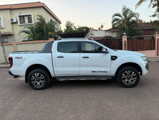 ford-ranger-wildtrack-t7-2018-motor-22-automatica-82000km-matricula-gp-100-legal-big-2