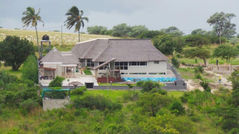 vende-se-magnifica-propriedade-t4-no-bilene-big-0