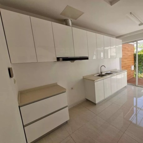 vende-se-luxuosa-moradia-t4-no-condominio-eden-na-n4-big-2
