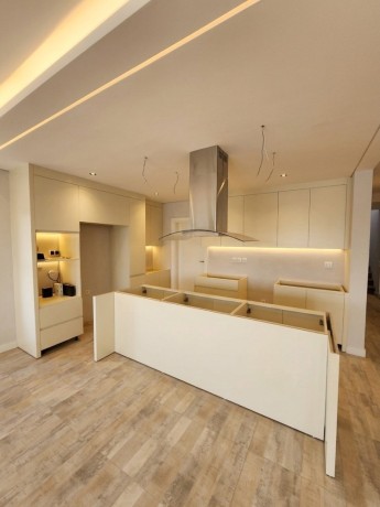 vende-se-apartamento-luxuoso-t3-no-triunfo-em-boa-zona-no-condominio-suit-big-0