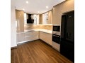 arrenda-se-luxuoso-apartamento-t2-mobilado-no-condominio-maria-do-carmo-small-2
