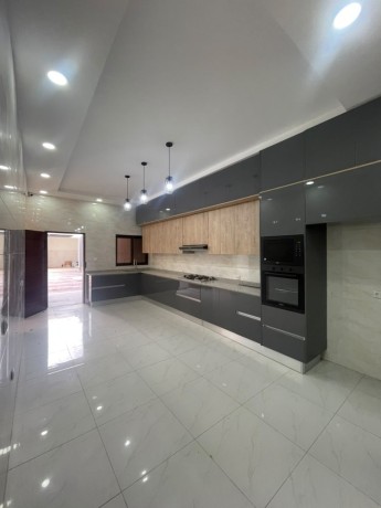 vende-se-magnifica-moradia-t6-no-mapulene-no-ak-big-1
