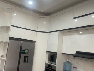 arrenda-se-luxuosa-moradia-t4-mobilada-no-condominio-rafaela