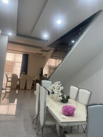 arrenda-se-luxuosa-moradia-t4-mobilada-no-condominio-rafaela-big-1